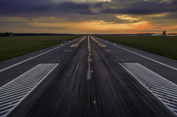 Runway Paving in Tracy