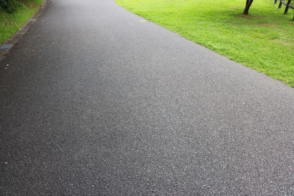 Tar And Chip Driveway Paving in Tracy