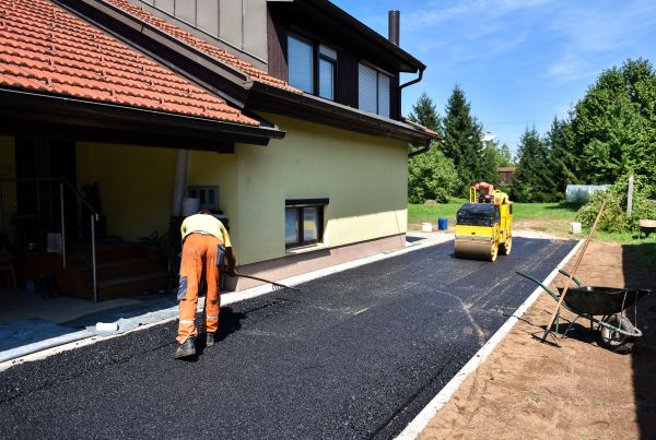 Blacktopping Service in Tracy